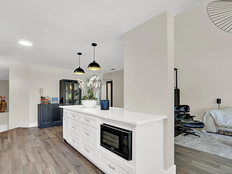 1506 Mizzenmast Way — Photo 15