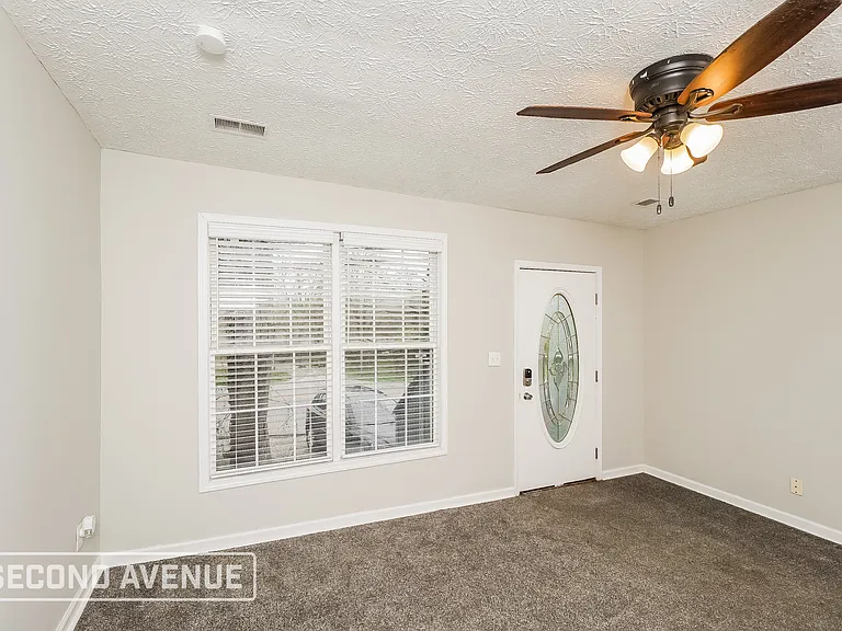 1796 Mellwood Ave — Photo 4