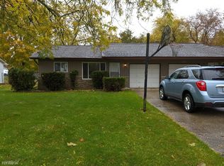 202 Swanson Rd, Saginaw, MI 48609