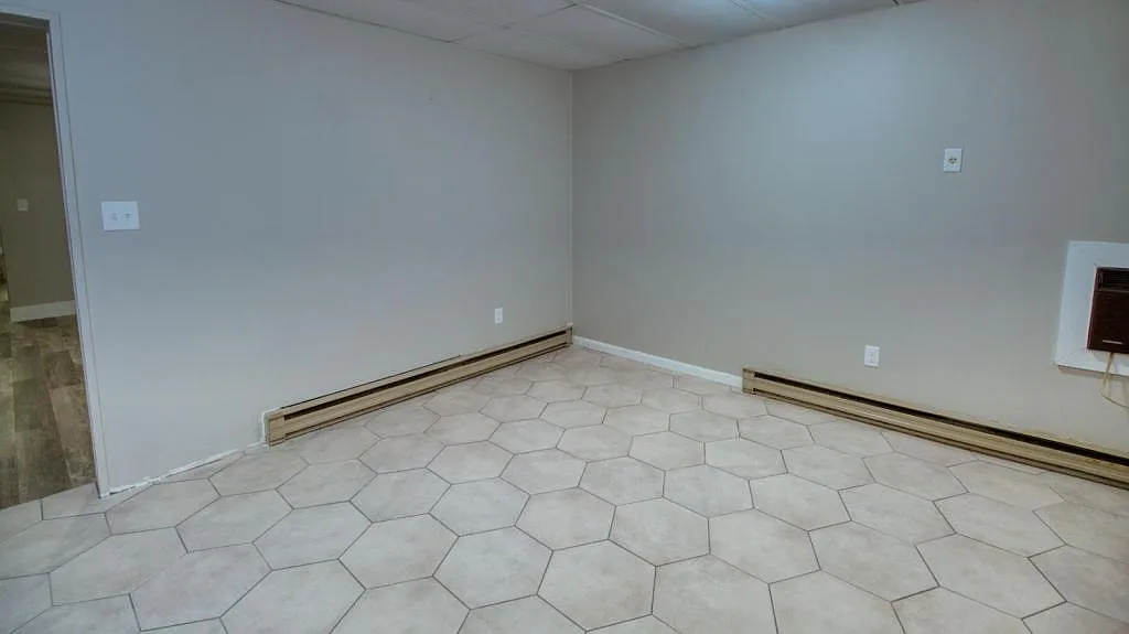 401 Franklin Heights Apt 1 — Photo 4