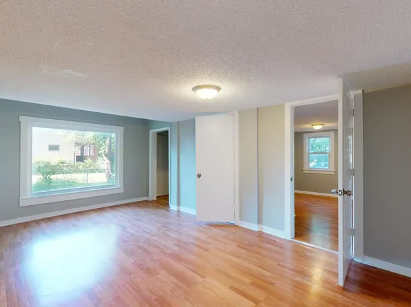 3063 W 47th St, Cleveland, OH 44102