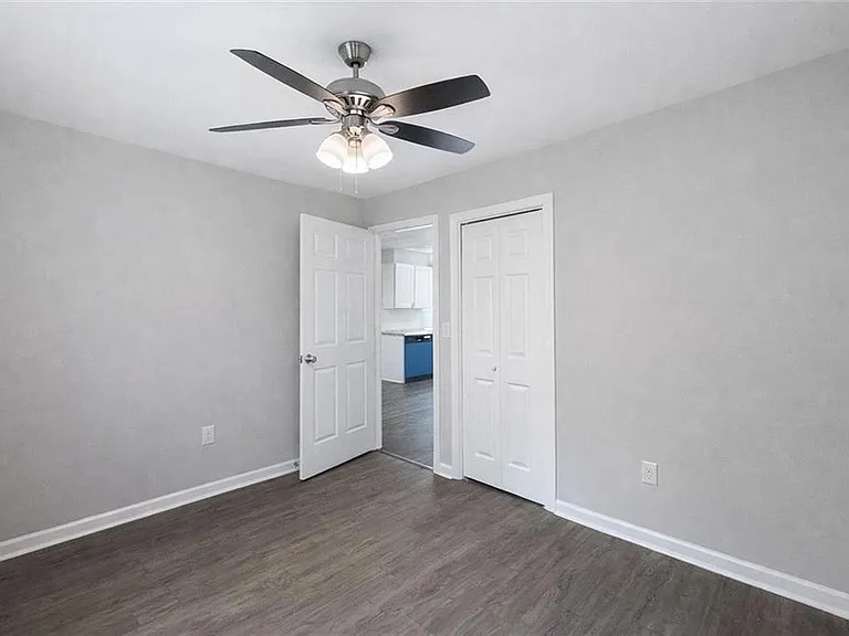2146 Brookview Dr NE — Photo 12