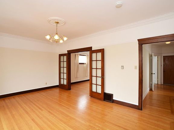 4th image of 460 22nd Ave APT 5