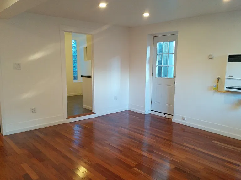 1057 Valencia St — Photo 1