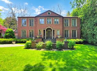 21 Forest Heights Blvd, Toronto, ON M2L 2K4