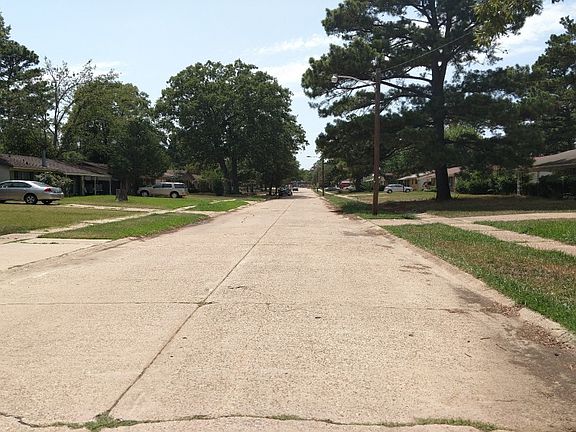 4th image of 3314 Fernwood Ln