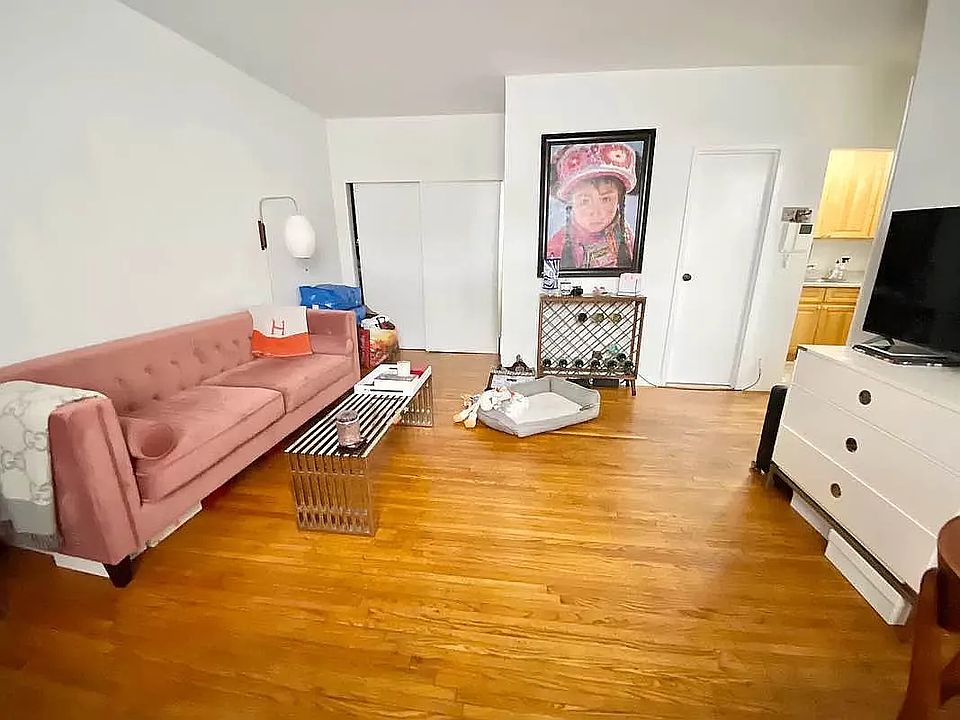 1st image of 135 Charles St APT Llh