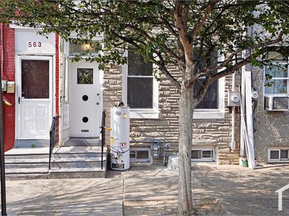 565 Line St
