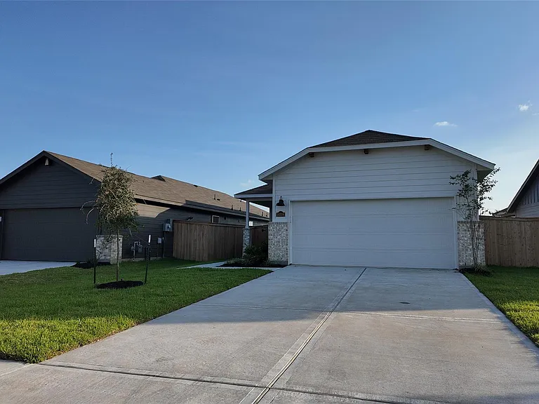14206 Granger Pointe Ln — Photo 3