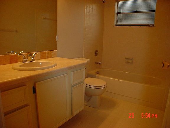 2nd bathroom 