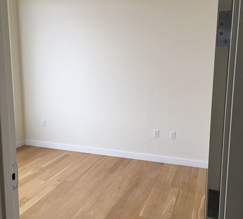 3rd image of 538 Union Ave APT 4A