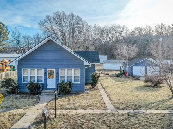 610 2nd St, Pisgah, IA 51564