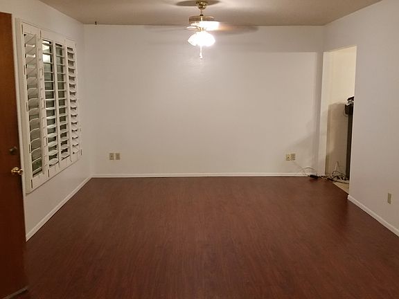 5th image of 1531 E Sunnyslope Ln