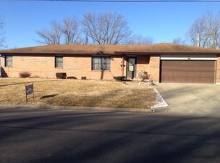 1303 S Roache St, California, MO 65018