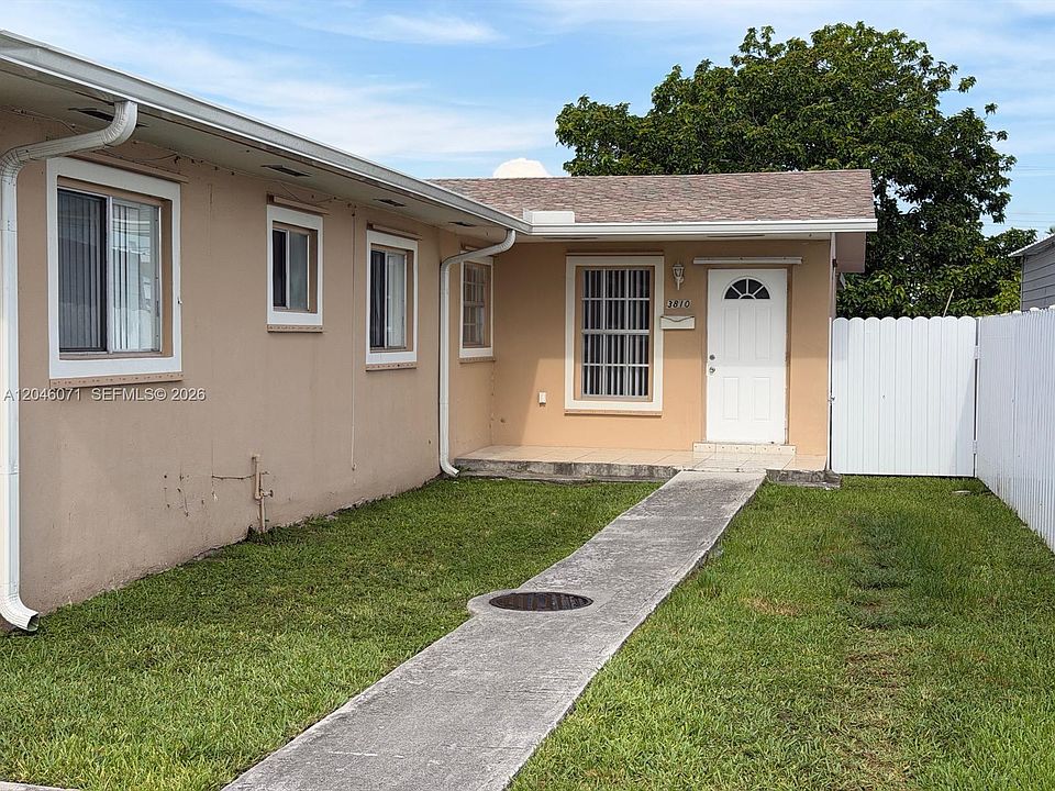 1st image of 3810 SW 89th Ave