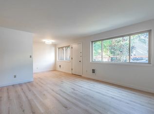1812 14th Ave APT 2, Seattle, WA 98122