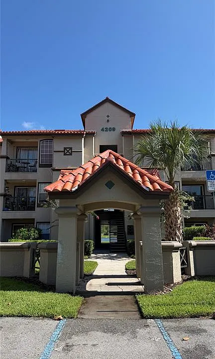 4209 Woodstorks Walk Way #209