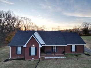 1714 W Grab Creek Rd, Dickson, TN 37055