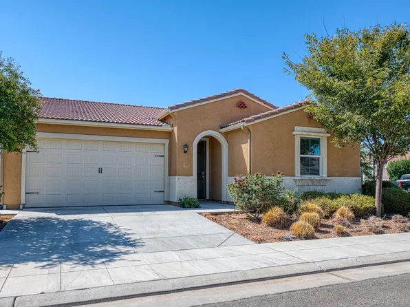 3830 Saginaw Ave, Clovis, CA 93619