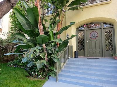 5th image of 1930 Argyle Ave APT 6