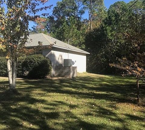 2nd image of 2915 Fawn Ln