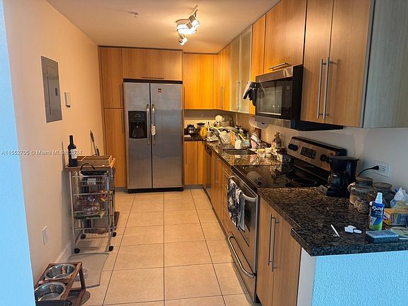 5th image of 7501 E Treasure Dr APT 2P