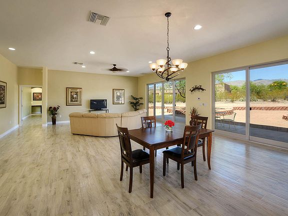 5th image of 3044 N Soldier Trail