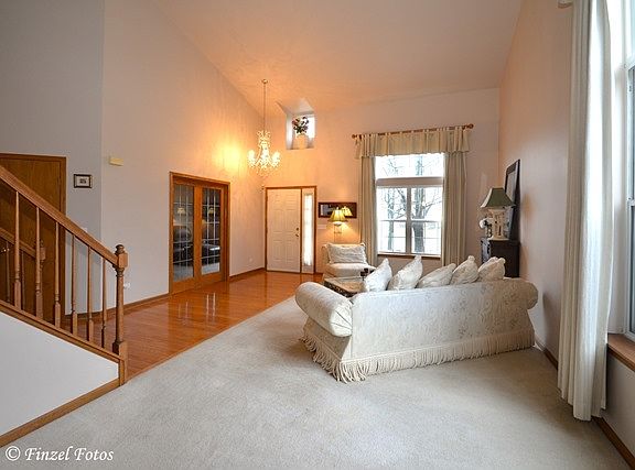 4th image of 6153 Coventry Ct