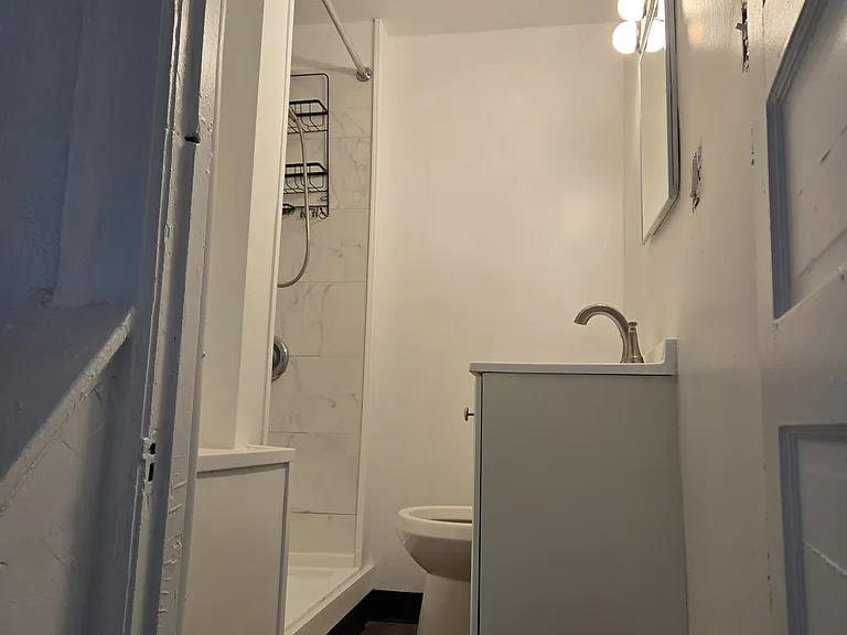 2292 Bedford Ave #1 — Photo 6