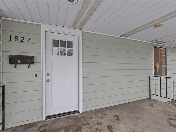 4th image of 1827 W Spofford Ave
