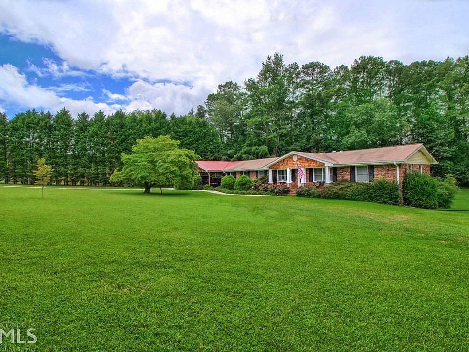 1st image of 2082 Clay Dr SW
