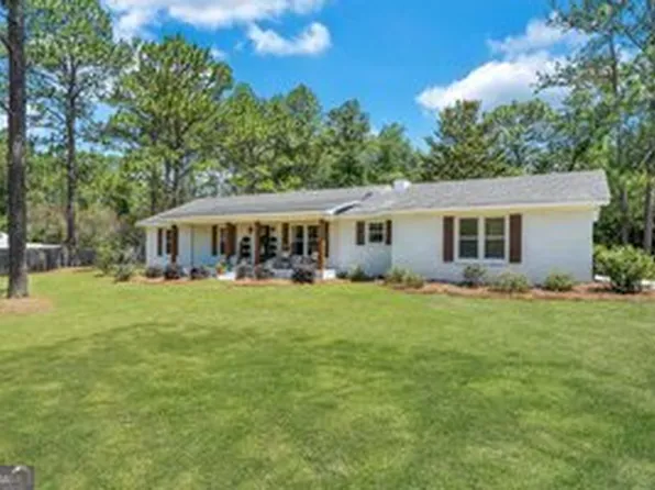 427 Cardinal Dr, Statesboro, GA 30461