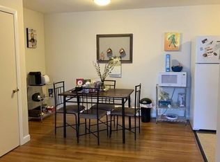 300 Main St APT 9, Woburn, MA 01801