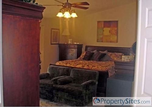 5th image of 3939 E Ascot Dr
