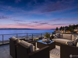 28132 8th Ave S, Des Moines, WA 98198