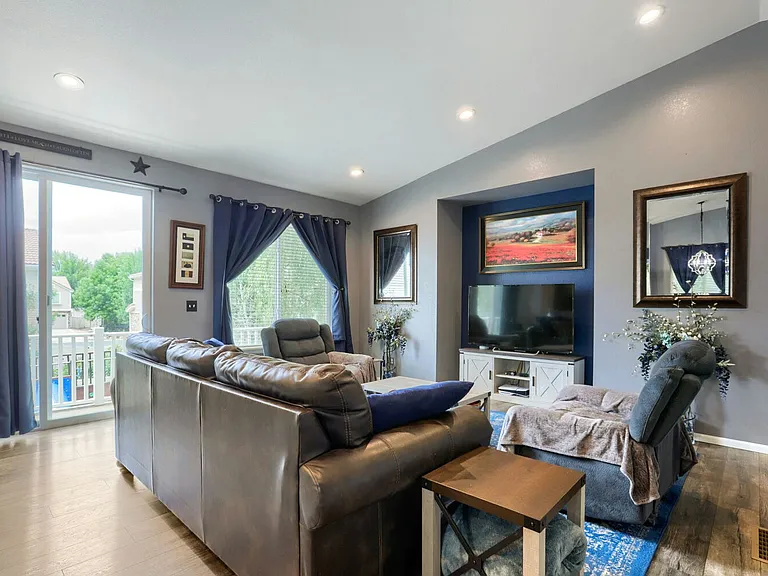 3912 Hunterwood Ln — Photo 6