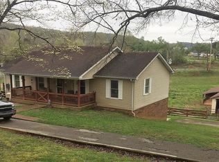 3881 Rodgers Rd, Cookeville, TN 38506