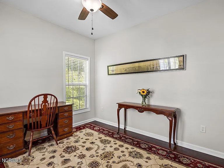 1010 Meridian Dr — Photo 7