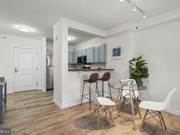 3rd image of 7111 Woodmont Ave APT 108