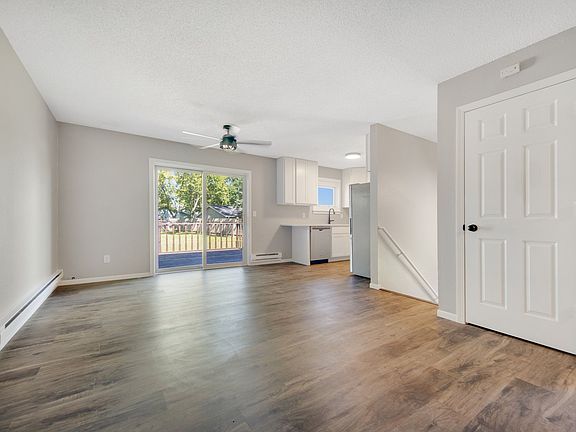 2nd image of 1103 10th Ave SW #1103
