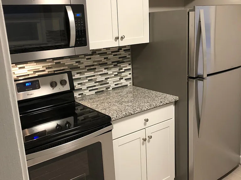 1350 Charleston Ave #2 — Photo 4