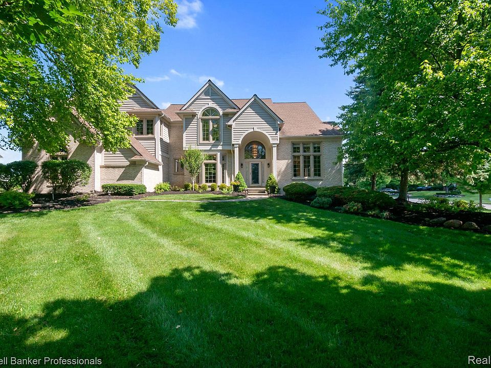 1st image of 49906 Fuller Ct