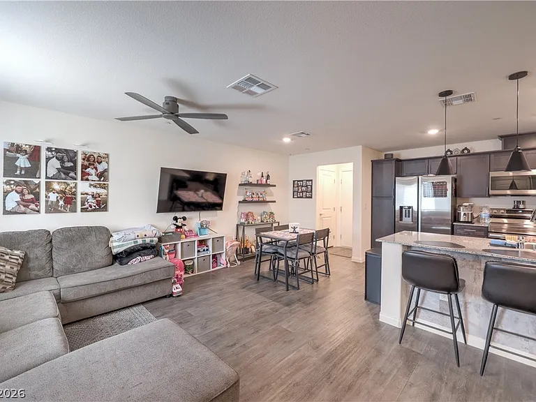 6816 Citron Mist Ct — Photo 7