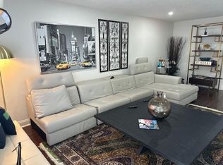 917 NE 16th Ave APT 13, Fort Lauderdale, FL 33304