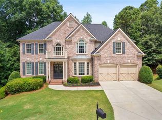 4162 Creekview Bluff Ct, Buford, GA 30518