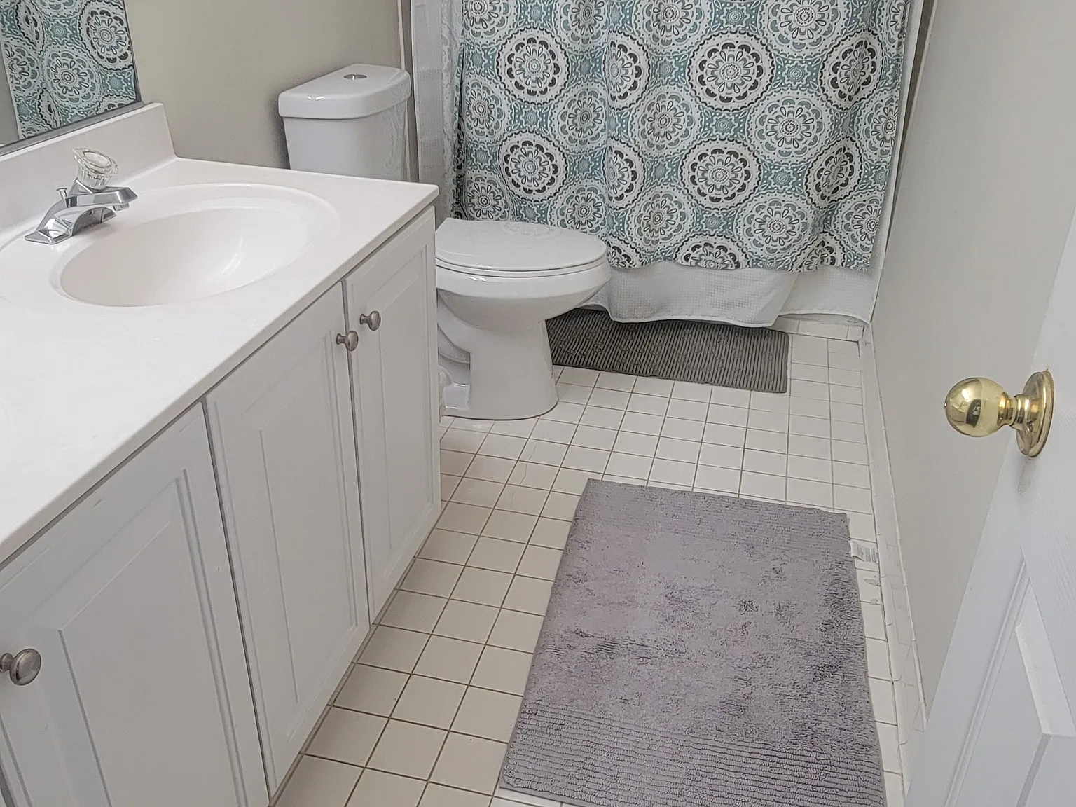 5 bed, 3627 sqft, $900 — Photo 4