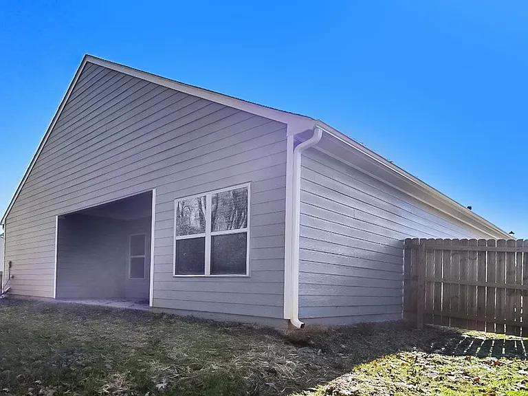 3517 Mica Cir SE — Photo 16