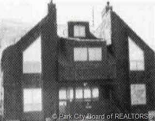 1st image of 844 Woodside Ave #3B