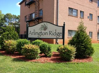 247 Arlington St APT 304, Forest City, NC 28043