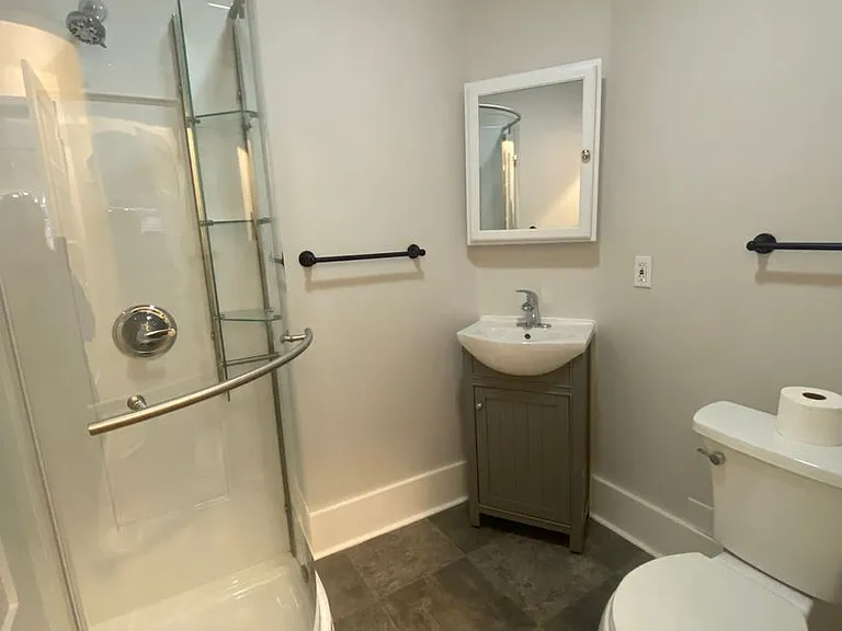 2529 Etna St — Photo 4